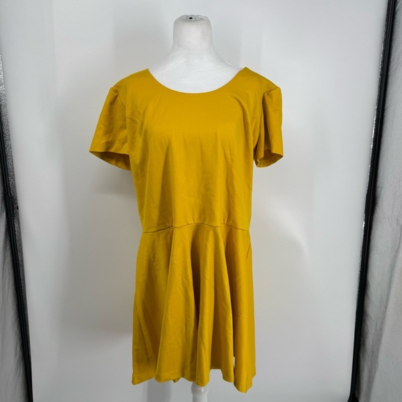 Amanda Uprichard Tops - GB X Amanda Uprichard Yellow Tunic Dress